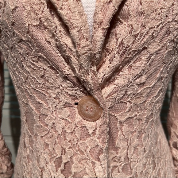 Pink Lace One button blazer lined shirted sleeves gathered waist Size small - Picture 5 of 10
